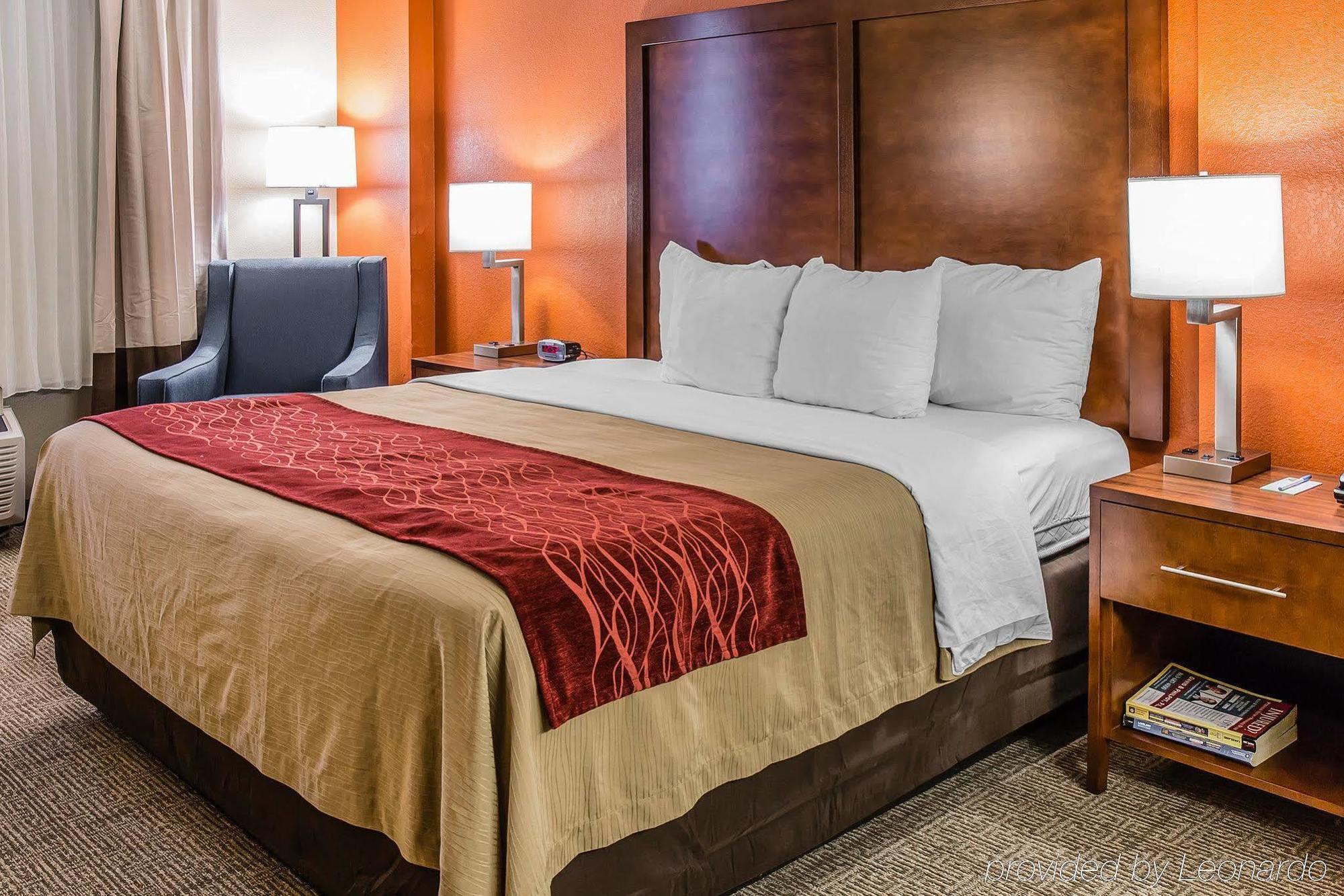 Comfort Inn & Suites Lakeland North I-4 Ngoại thất bức ảnh