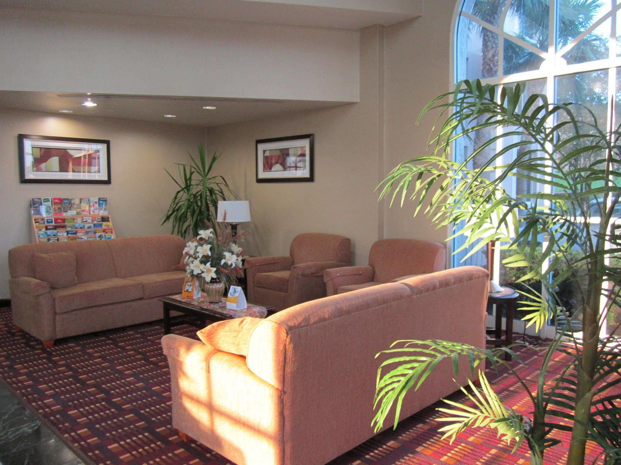 Comfort Inn & Suites Lakeland North I-4 Ngoại thất bức ảnh