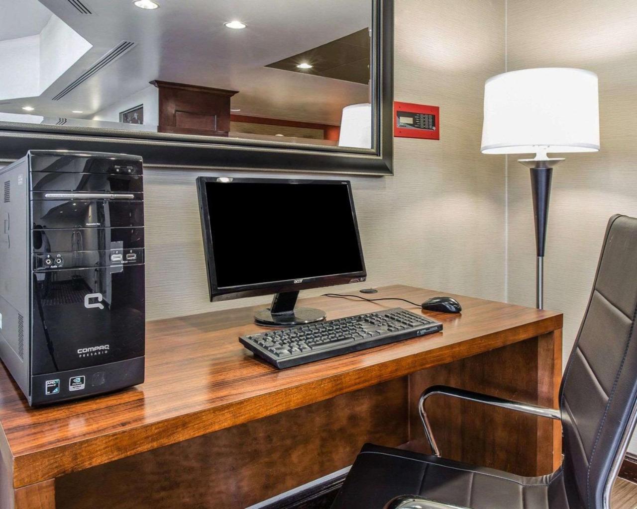 Comfort Inn & Suites Lakeland North I-4 Ngoại thất bức ảnh