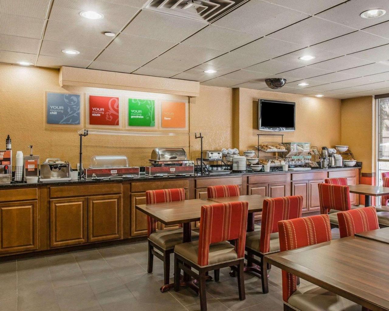 Comfort Inn & Suites Lakeland North I-4 Ngoại thất bức ảnh